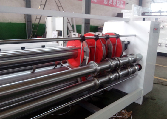 China Ketting het Voeden Type Printer/Zonderlinge Slotter-Machine 60 PCs/Min Snelheids leverancier